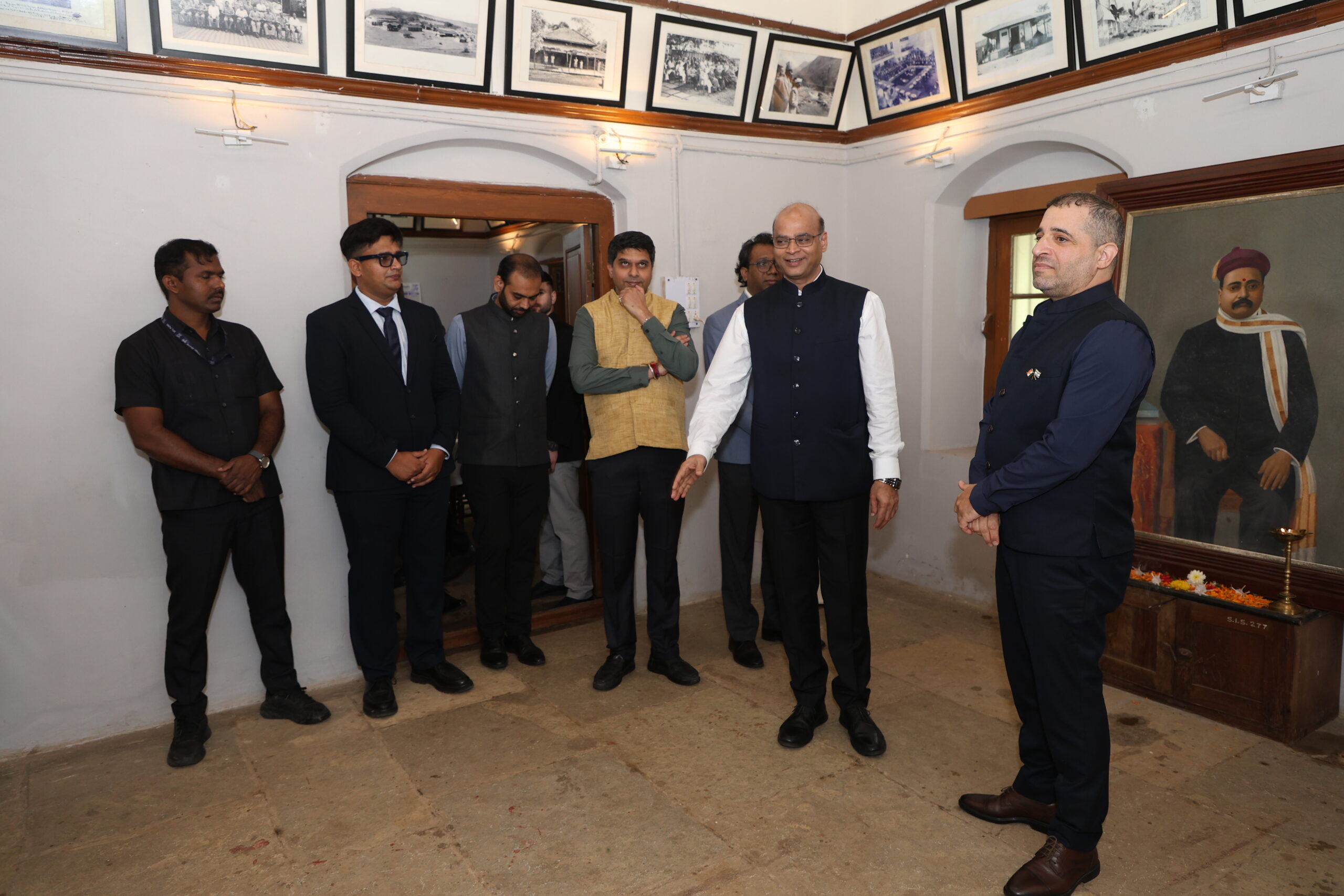 Gallery image